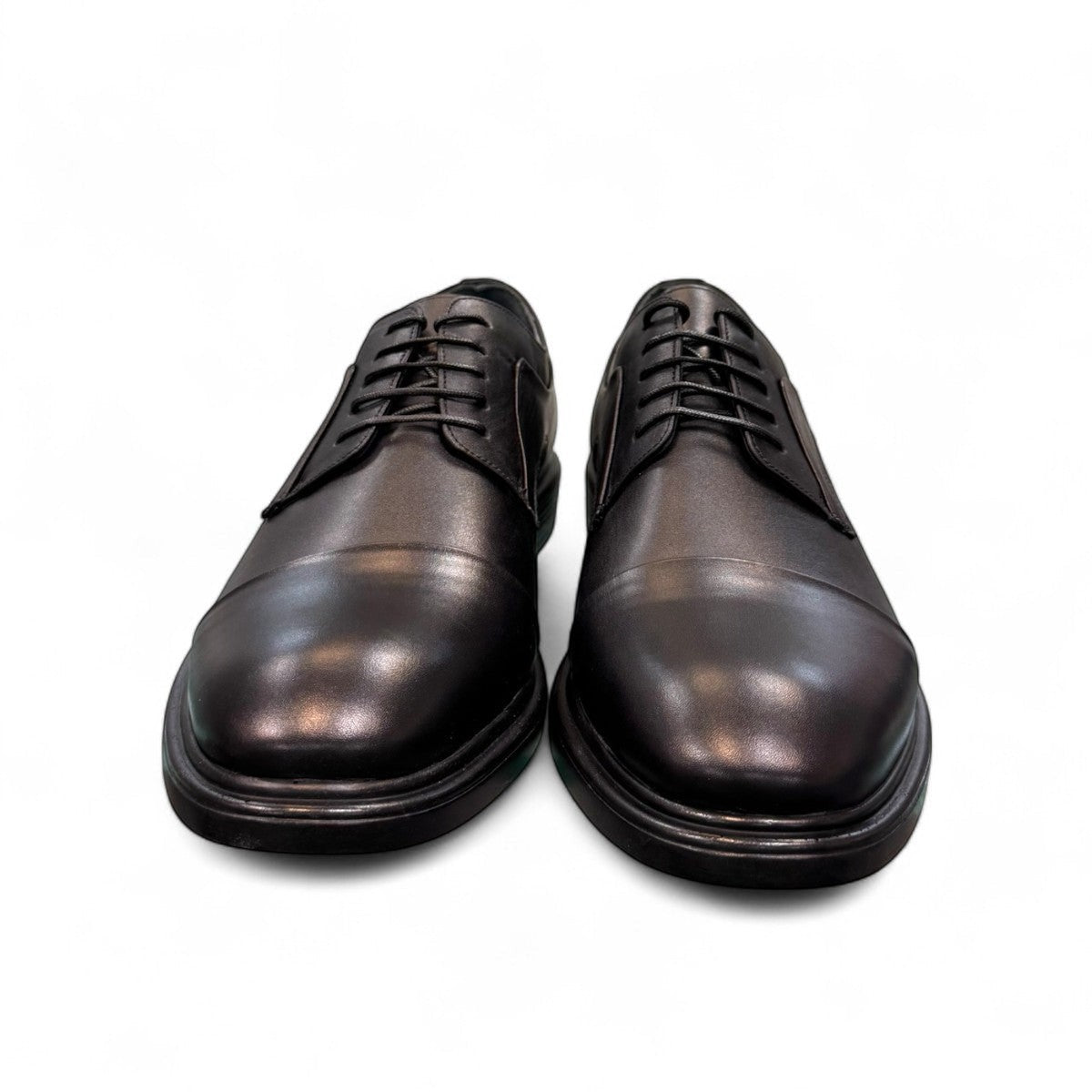 Description:
1. Genuine Leather Upper for a Polished finish
2. Leather Lining for Breathability and Comfort
3. Durable Rubber Outsole with Excellent Traction
4. Lace-up Closure for a Secure, Adjustable Fit
5. Ideal for Formal Occasions or Smart Casual Wear
6. Detailed with Subtle Handmade Stitching for a Refined, distinctive look.