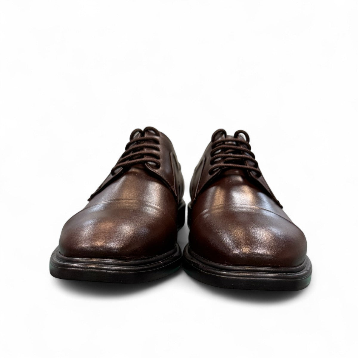 Description:
1. Genuine Leather Upper for a Polished finish
2. Leather Lining for Breathability and Comfort
3. Durable Rubber Outsole with Excellent Traction
4. Lace-up Closure for a Secure, Adjustable Fit
5. Ideal for Formal Occasions or Smart Casual Wear
