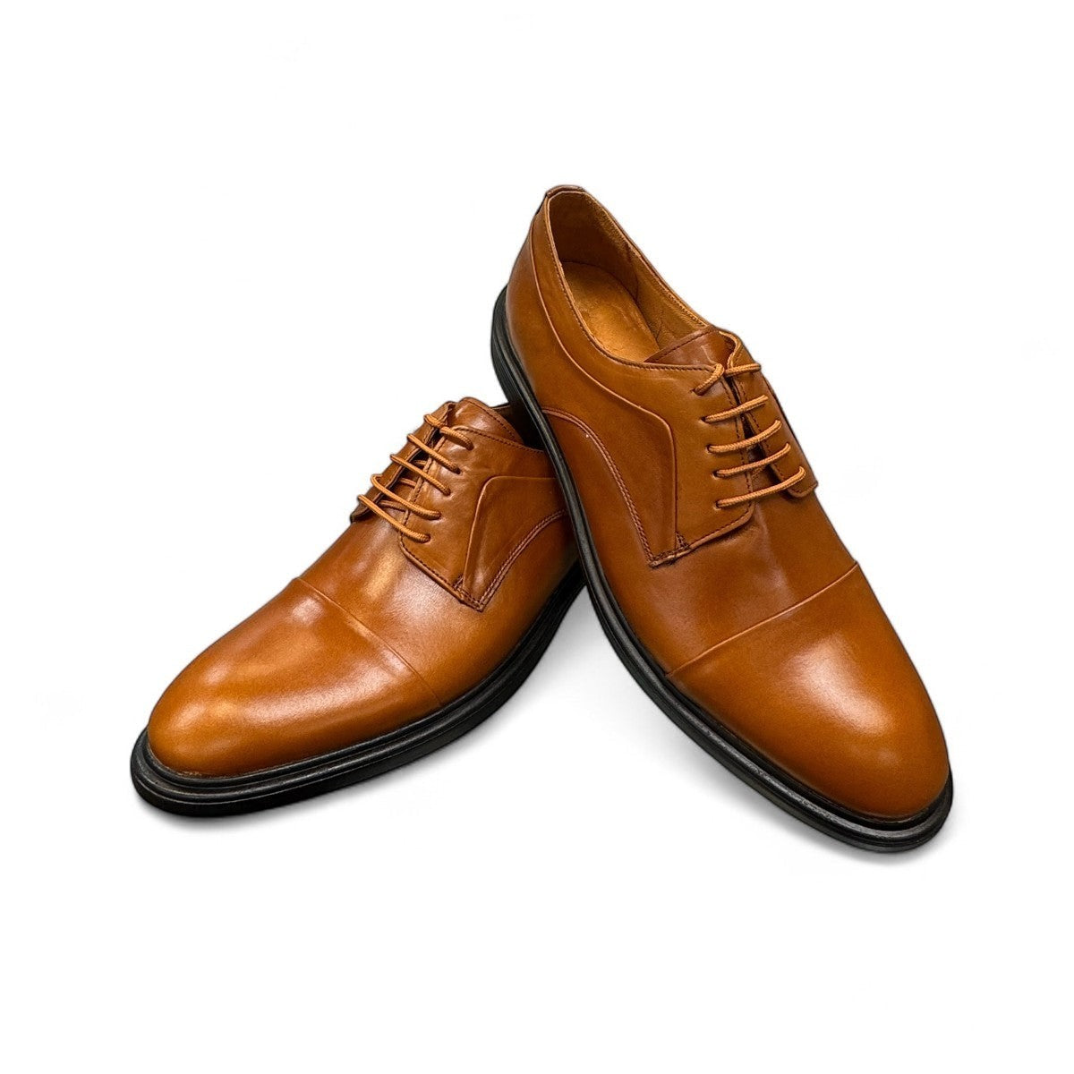 Description:
1. Genuine Leather Upper for a Polished finish
2. Leather Lining for Breathability and Comfort
3. Durable Rubber Outsole with Excellent Traction
4. Lace-up Closure for a Secure, Adjustable Fit
5. Ideal for Formal Occasions or Smart Casual Wear
6. Detailed with Subtle Handmade Stitching for a Refined, distinctive look.