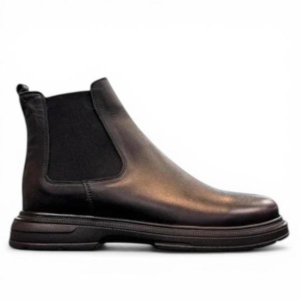 Description:
1. Genuine Leather Upper for a Polished finish
2. Leather Lining for Breathability and Comfort
3. Durable Rubber Outsole with Excellent Traction
4. Detailed with Subtle Handmade Stitching for a Refined, distinctive look.
