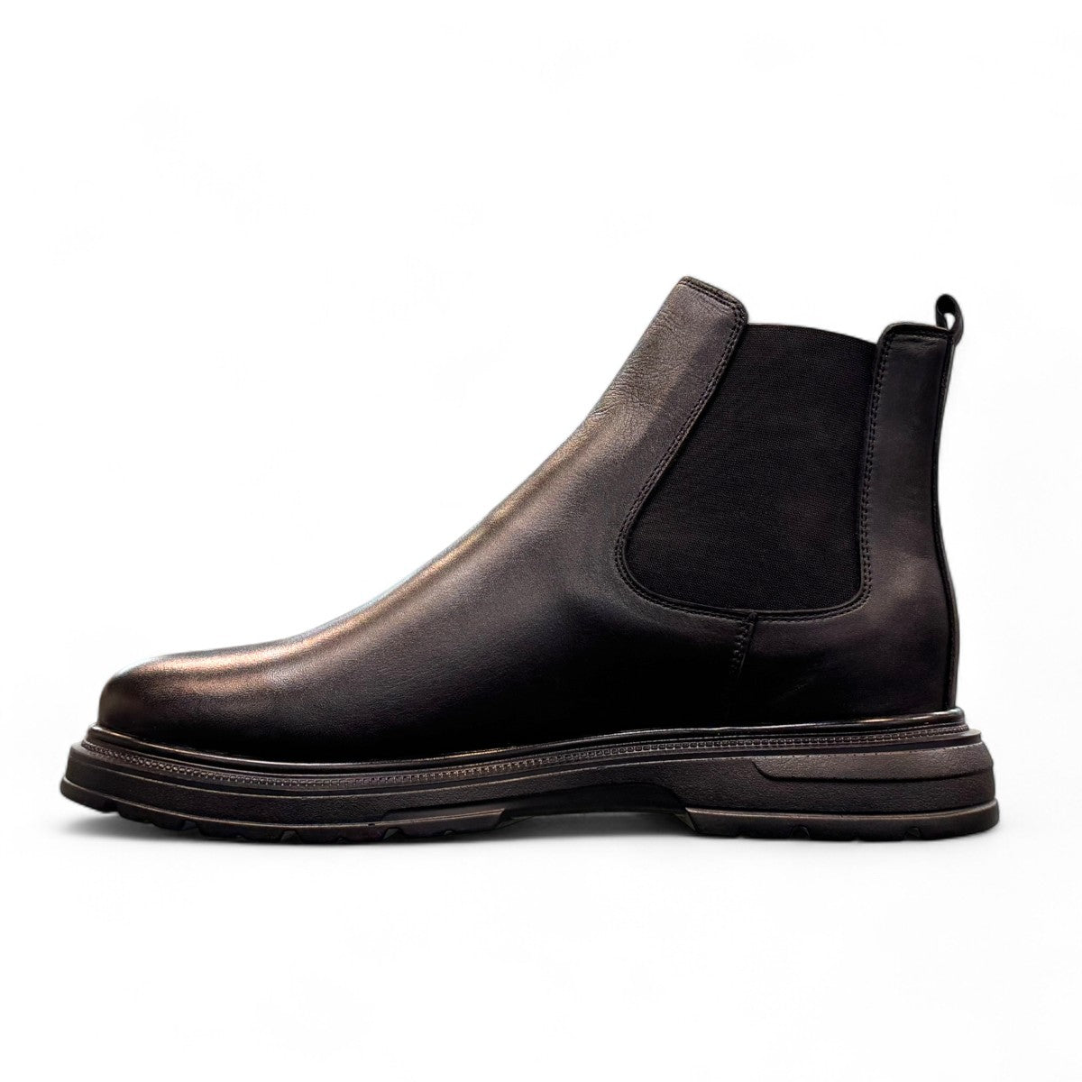 Description:
1. Genuine Leather Upper for a Polished finish
2. Leather Lining for Breathability and Comfort
3. Durable Rubber Outsole with Excellent Traction
4. Detailed with Subtle Handmade Stitching for a Refined, distinctive look.