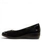 STEFANIA ballet flat in black and navy with a patent toe cap and low-profile wedge heel.
photo of the left side