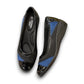 STEFANIA ballet flat in black and navy with a patent toe cap and low-profile wedge heel.
photo of the top side