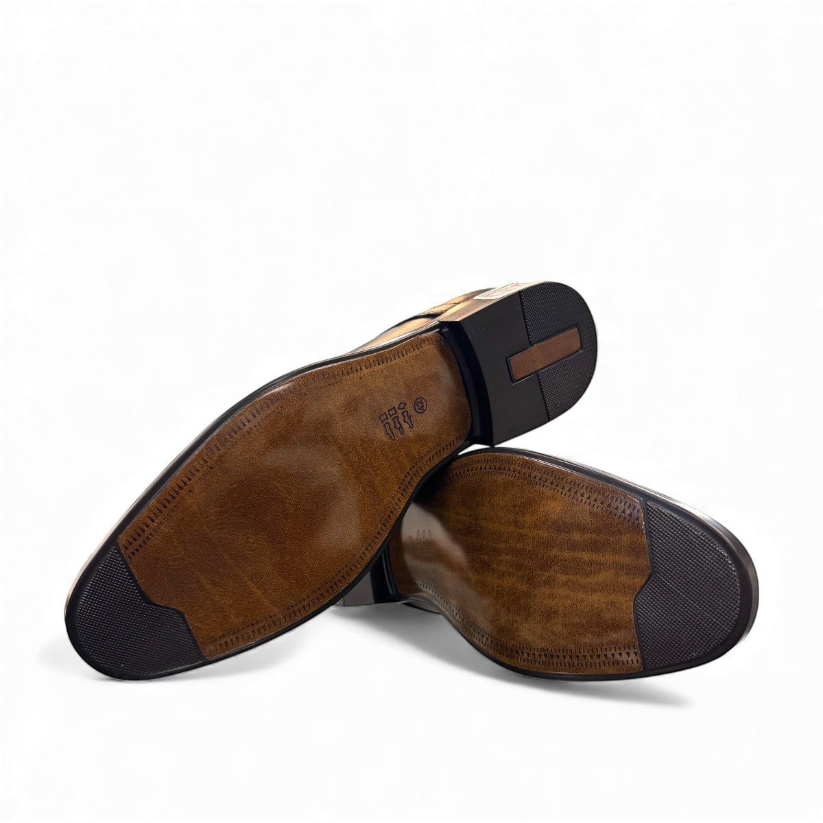 Sun Mahour black genuine leather lace-up dress shoe with a durable rubber outsole. Photo of bottom view.