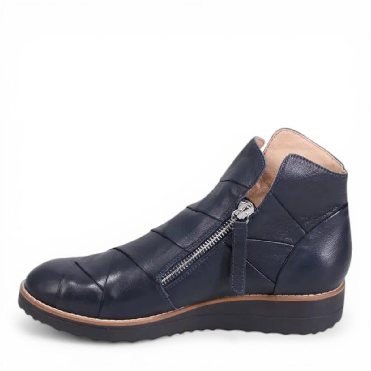 DJANGO & JULIETTE OMEAH/ DK NAVY_NAVY SOLE