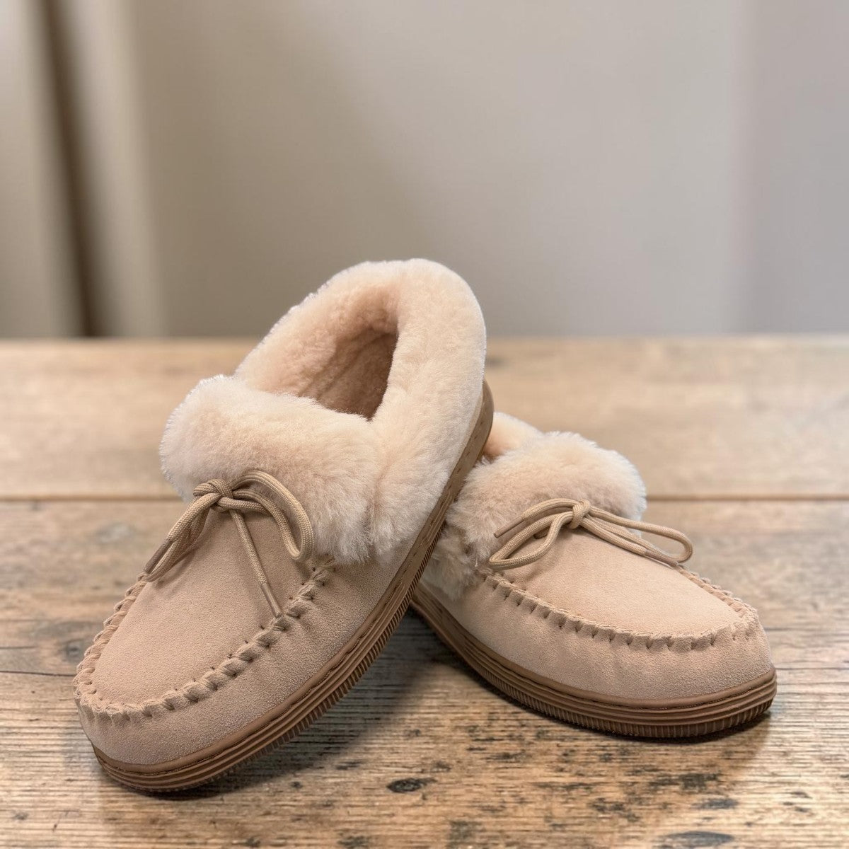ARIA MARAND MOCCASIN SLIPPERS - CREAM