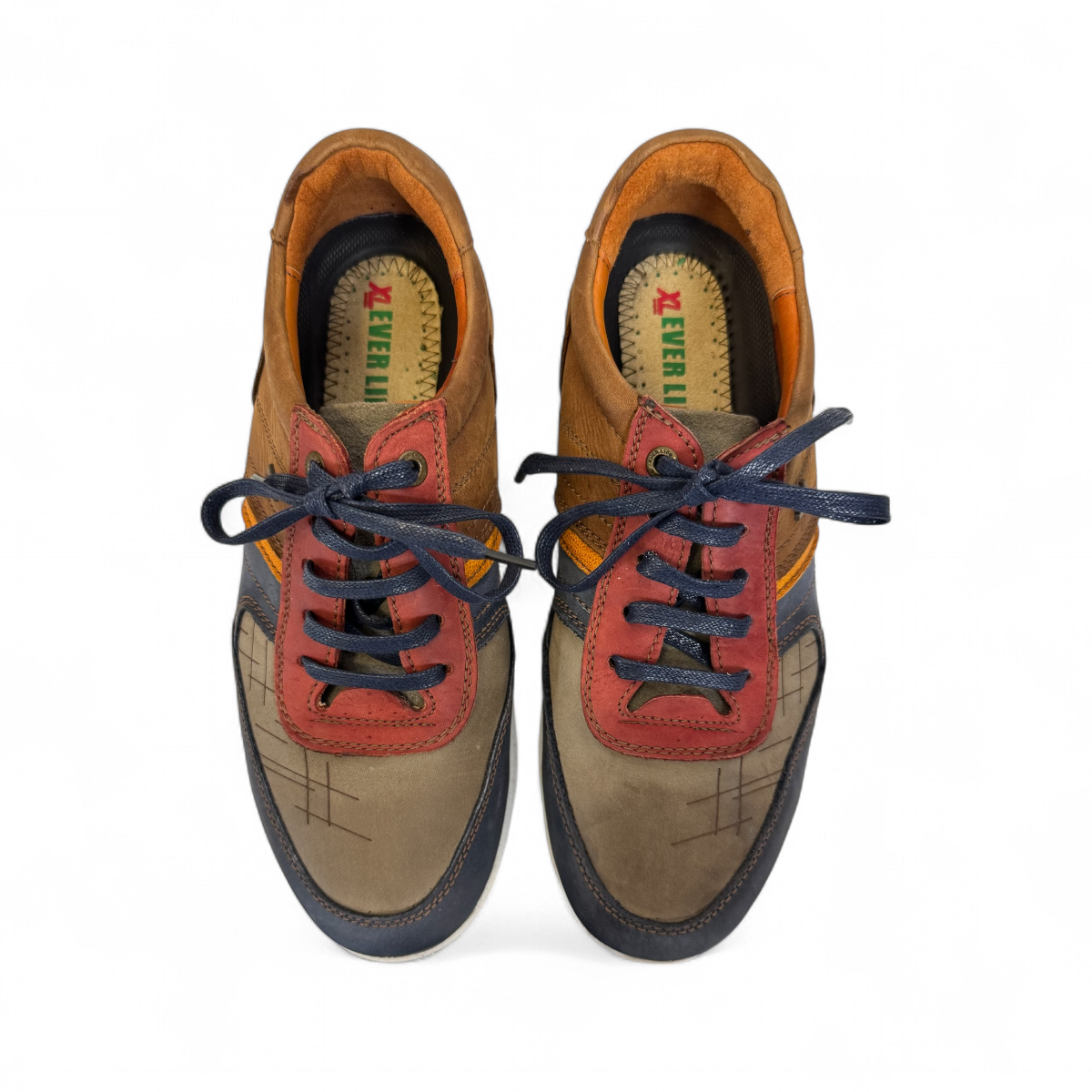 XL EVER LIFE JEYHOON leather sneakers in brown and navy with handmade stitching and rubber outsole. Photo of upper view.