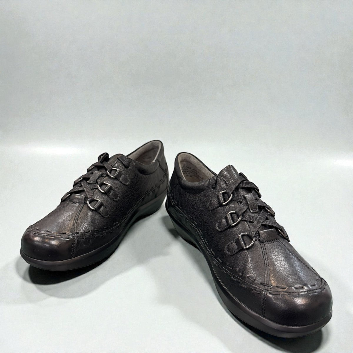 Ziera Allsorts black leather orthopedic shoes with extra-wide fit and supportive molded sole.
photo of the front side