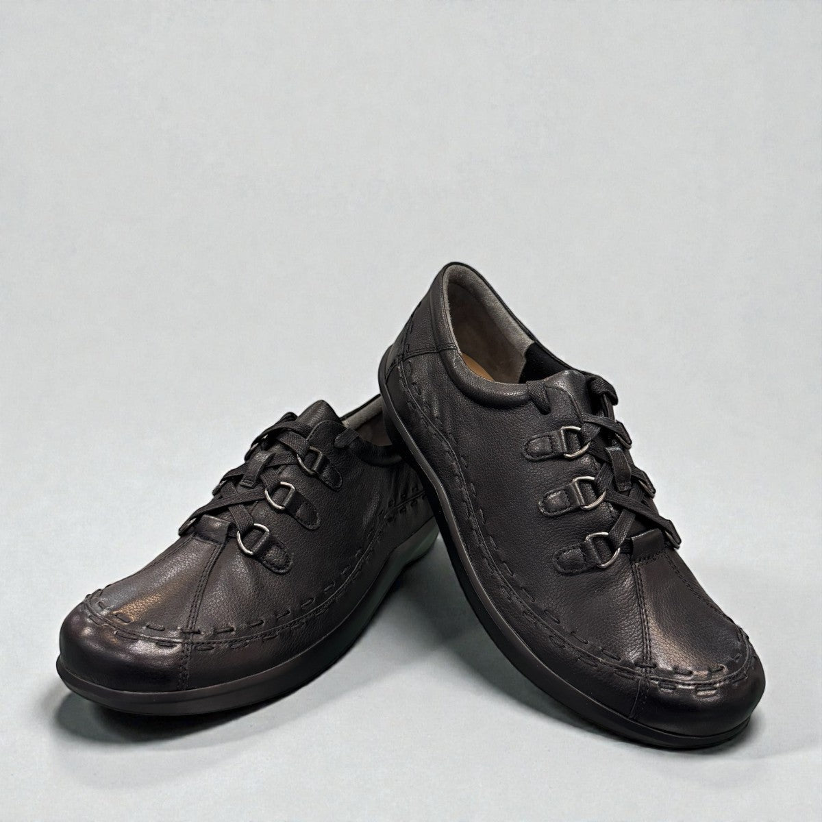 Ziera Allsorts black leather orthopedic shoes with extra-wide fit and supportive molded sole.
photo of the front side