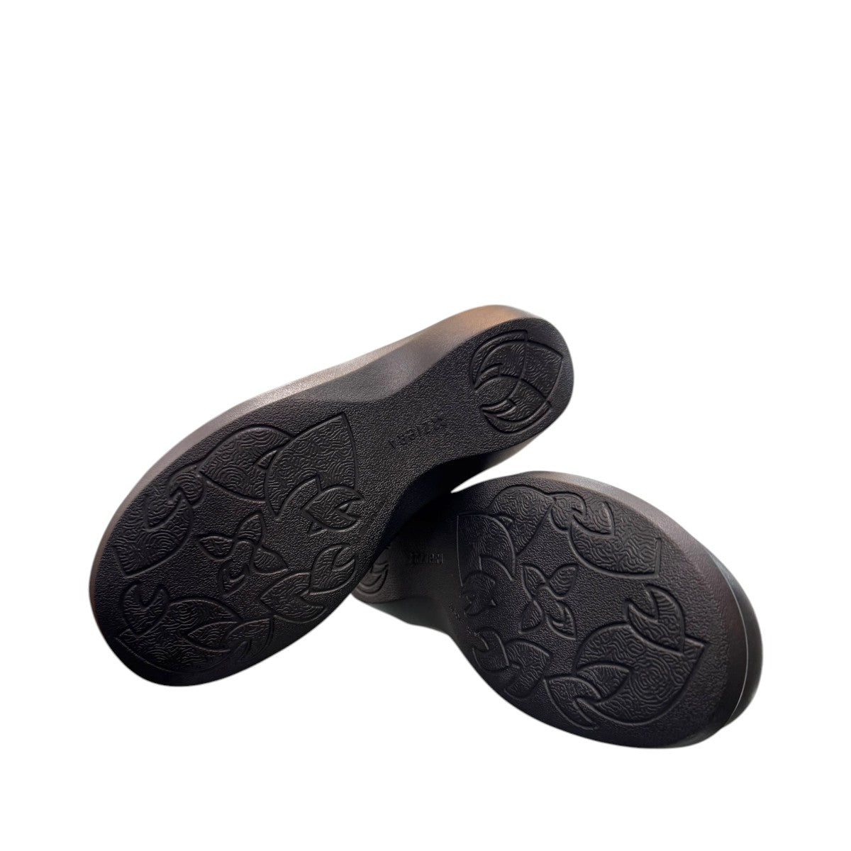 Ziera Gummibear Mary Jane flats in black antique pewter leather with supportive molded sole and strap.
photo of the bottom side